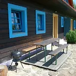 Gospodarstwo wiejskie Apartmanova V Dvore U Maliara