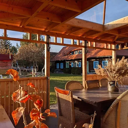 Apartmanova V Dvore U Maliara Landhaus Bešeňová